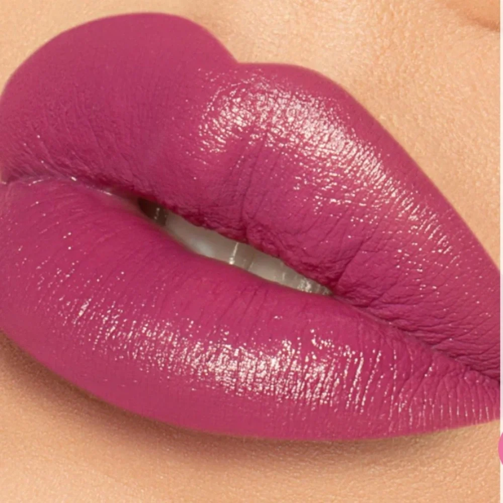 Kab Cosmetics kab cosmeticsred